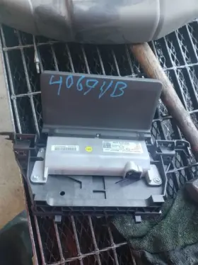 80a919604 Audi 594-10483 18-20 Q5 Info-gps-tv Screen Oem 80a919604 Audi 594-10483 18-20 Q5 Info-gps-tv Screen Oem