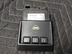 61318380869 Bmw E38/e39/e53 X5 Homelink Garage Door Opener Remote Control Module