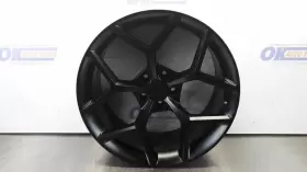 560-05775 Chevrolet Aftermarket Wheel Black 20x10 Off A 2017 Chevy Camaro