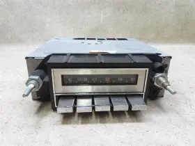 78983907898390 Chevrolet Truck 7898390 Am Radio Fits 84-88 Blazer/jimmy Full Size G24-196689