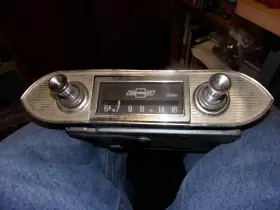 57mau-9013 Chevy Nova Vintage 1961 1962 1963 Delco Radio