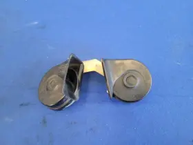 613.fd1g00 Ford 1999-2004 Mustang Gt Coupe Dual Horn Emergency Noise Front 2474
