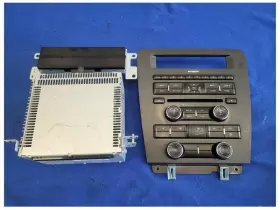 638-03582 Ford 2011 Mustang Gt500 Svt Audio Info Screen Radio Control Panel Receiver 2555