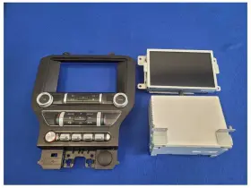 638-12689 Ford 2017 Mustang Sync 3 Non Nav Touschscreen Face Plate Radio Module 2587