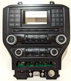 Fr3z-18842-eb Ford 2015-2017 Mustang Radio Temp Control Panel Face Plate Missing Lower Buttons