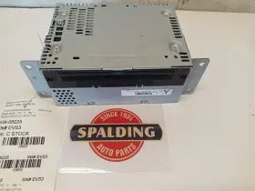 Gl3t-19c107-fa Ford Radio Receiver Am-fm-cd-mp3 From 2016 F150 10863043