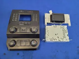 638-12338 Ford Truck 2022 F250sd Pickup Audio Equipment Radio Control Panel 2581
