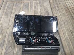 Gmc 86308325 13.40 Inch Info-gps-tv Screen For 2026 Sierra 2500 3169009