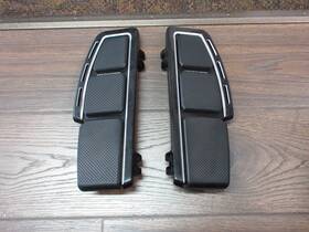 Harley-davidson 50502552-50502553 Oem Harley-davidson Adversary Rider Floorboards Black Chrome Complete With Inserts