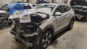 638-11555 Hyundai 18 - Tucson Audio Display E698451
