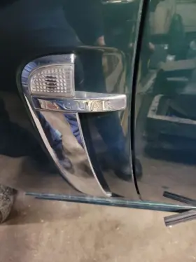116-50276l Jaguar Driver Corner/park Light Side Marker Fender Mounted Fits 07-09 Xk 341381