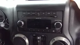 638-02783a Jeep 3500 2500 Audio Equipment Radio Am-fm-cd Id Res Nitro Caravan Ram 1500 Liberty Wrangler