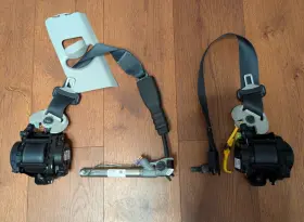 2105042p02a03c Kia 2019-2023 Forte Sedan Front Left Driver Right Seatbelt Retractors Pair Oem
