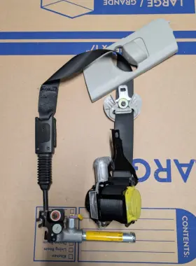 88810q5500wk Kia 2017 - 2022 Niro Front Left Driver Seatbelt Retractor Oem
