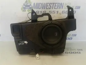 644.le1303 Lexus Gx470 2003 Speaker 8439102