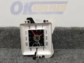 256.fd2w76 Lincoln 76 Continental Mark Iv Dash Mounted Cartier Analog Clock