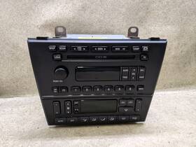 Lincoln 2w4z18806cb Stereo Radio Am Fmcd Cd 6 Disc Player Climate Fits 2002 Ls Eab6k-204959