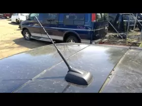 645.fd2m13 Lincoln Mkt 2013 Antenna