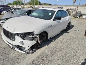 638.ma1w19 Maserati Levante 2019 Audio Equipment Radio 5794596