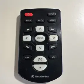 212-820-30-97 Mercedes-benz 2013-2015 Glk250 Glk350 G550 G63 Rear Dvd Remote Control Oem Used