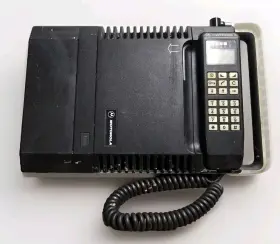 Prx-c45110 Motorola Prx C45110 Transmitter Receiver Car Radio C-network Vintage Phone
