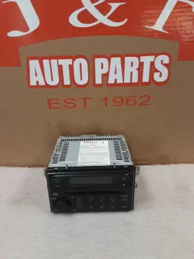 28185-7s201 Nissan 638-58963 2004 2005 2006 2007 Titan Radio Am Fm Cd From 09/04