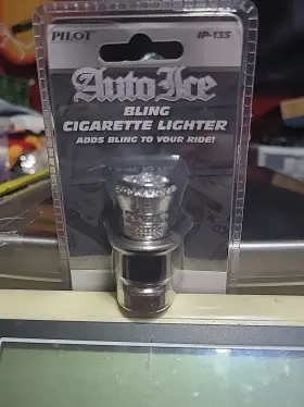 Ip-135 Pilot Ip135 Auto Ice Bling Car Cigarette Lighter New