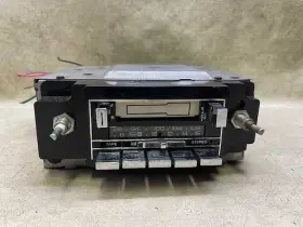 Eab2g-201981 Pontiac 638-00503 Stereo Radio Am Fm Cassette Fits 79-88 Chevrolet Pickup Truck