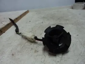644.gm2q04 Pontiac 04 Grand Am Speaker 48127