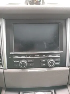 638-15506 Porsche 15-16 Macan Radio Audio 638-15506 Porsche 15-16 Macan Radio Audio