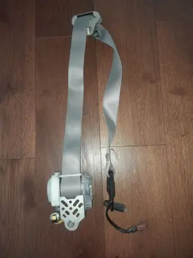 7r3450-p Subaru 2009 - 2013 Forester Front Right Passenger Seat Belt Retractor Gray Oem