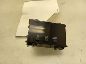 256.to1501 Toyota 2001 4runner Sr5 Interior Digital Clock 256.to1501 Toyota 2001 4runner Sr5 Interior Digital Clock