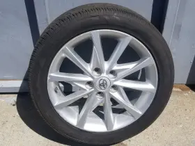 560-69601 Toyota 12 13 14 15 16 17 18 Prius V Wheel 17x7 Alloy Oem 560-69601 Toyota 12 13 14 15 16 17 18 Prius V Wheel 17x7 Alloy Oem