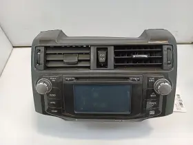 86100-35361 Toyota 638-73328 Display And Receiver Am-fm-cd From 2017 4 Runner 11371035