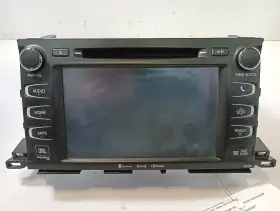 86100-0e301 Toyota 868040e300 Radio Display And Receiver From 2018 Highlander 11366524