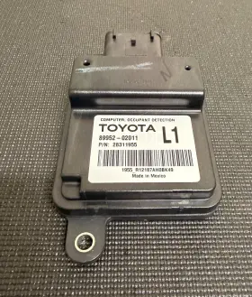 89952-02011 Toyota 2012 Corolla Seat Occupant Detection Sensor Module L1 Oem
