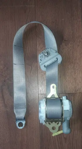 A1157-p Toyota 2004-2008 Corolla Front Driver Left Seatbelt Retractor Gray Oem