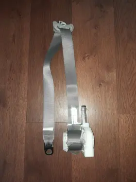 A4018-p Toyota 2014 - 2019 Corolla Front Right Passenger Seat Belt Retractor Gray Oem A4018-p Toyota 2014 - 2019 Corolla Front Right Passenger Seat Belt Retractor Gray Oem