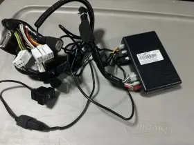 Pt92300111em Toyota Blu Logic Hands Free System Ecu With Wires Came From 2009 Highlander