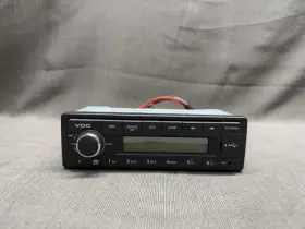 Tr712ub-bu Vdo - Head Unit Usb Bluetooth And Aux Input Tr712ub-bu Vdo - Head Unit Usb Bluetooth And Aux Input