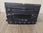 07 Expedition Factory Radio Am Fm Cd MP3 (6 Disc) Oem 3876-3 Used. Price: $75.00.