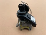 2014-19 Chevrolet Silverado 1500 Ignition Lock W/key & Immobilizer Oem 25861815 Used. Price: $99.00.