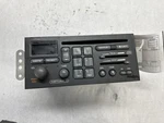 Audio Equipment Radio Am Mono-fm Stereo-cd Player Fits 01-03 Grand Prix 1892417 Used. Price: $86.99.