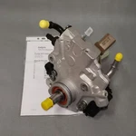High Pressure Pump Genuine Delphi 28343143 A6510702601 Mercedes 2.2 Dci Sprinter General&uuml;berholt. Price: $696.70.
