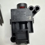 99-01 Ford F250 F350 Fuel Pump Shut Off Inertia Reset Switch XF32-9341-AA Oem Used. Price: $25.99.
