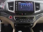 Info-gps-tv Screen Display Dash Market Fits 16-18 Pilot 3187998 Used. Price: $159.89.