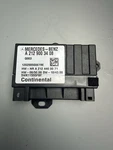 Oem Mercedes Gateway Control Module A2129003408 Continental W204 W212 Used. Price: $44.99.