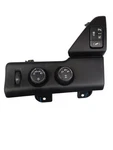 Audio Equipment Radio Control Panel Opt TG5 Fits Suburban 1500 601253 Used. Price: $149.00.
