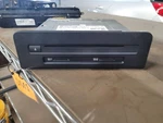Audio Equipment Radio Cd Player Dash Mounted Fits 18-20 SQ5 2079466 Used. Price: $147.98.