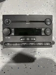 2007/2008 Ford Mustang Am/fm Radio Cd MP3 Receiver 7RST-18C869-MC Oem Used. Price: $40.00.